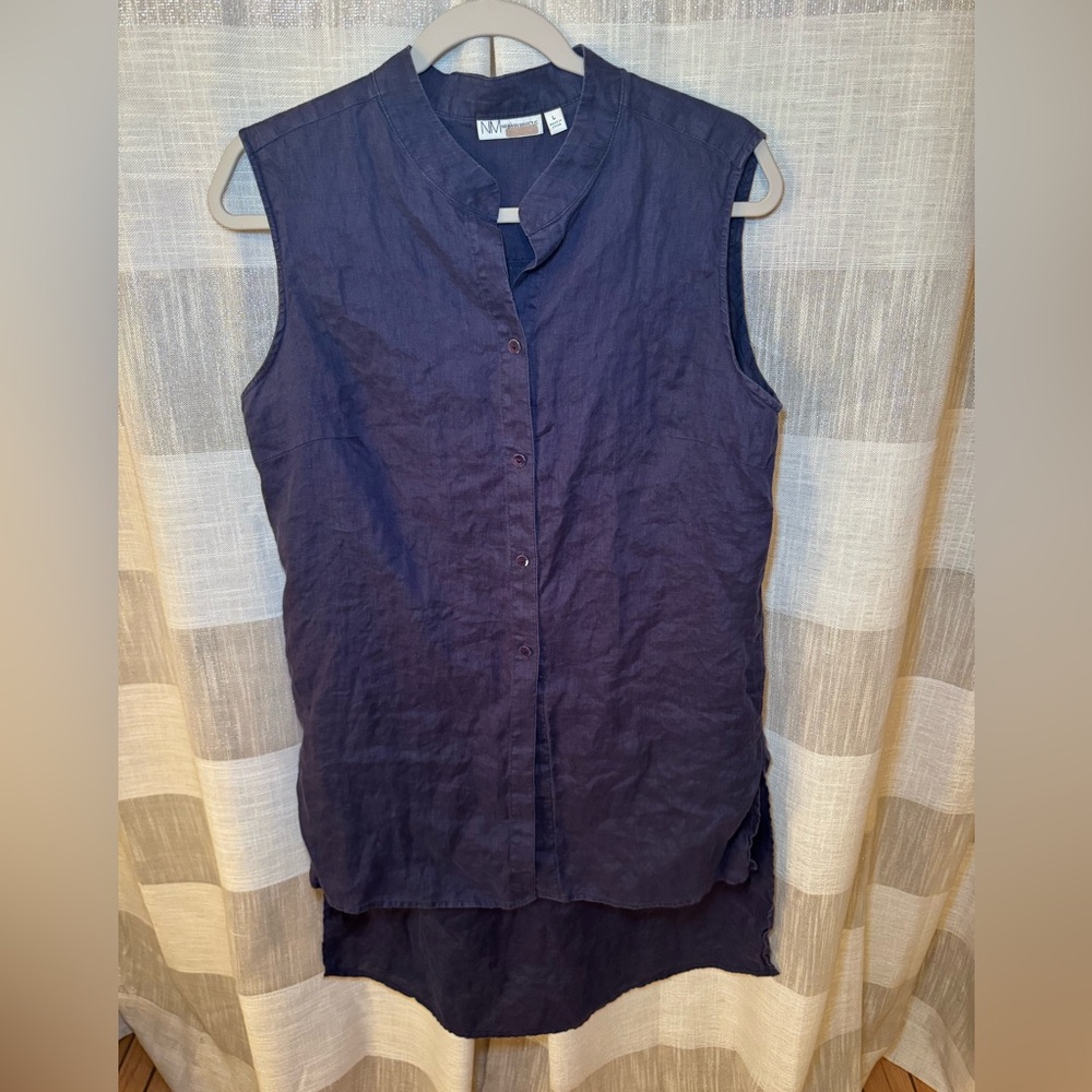 Neiman Marcus 100% linen sleeveless tunic top in navy blue - Picture 3 of 7